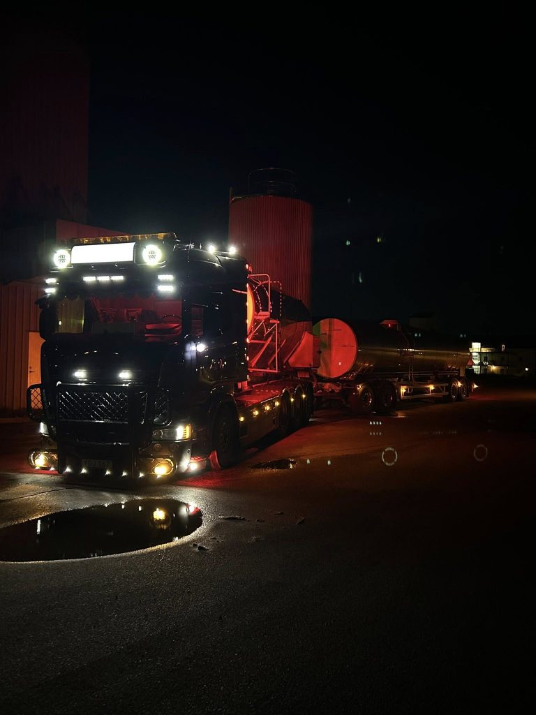 579635633 122193475424367279 7684732151875302489 n